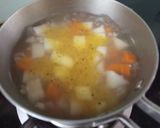 Hình bước làm 3 của món Canh củ cải cà rốt thịt băm