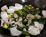 A picture of step 4 of Chilli Raw Banana (Dry).