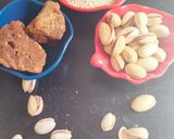 A picture of step 1 of Till gud ki chikki 😋😋😋😋.