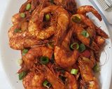 A picture of step 1 of Dry Prawn Curry.