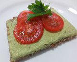 Foto del paso 4 de la receta: Crema de semillas de girasol con perejil y Agua de Mar