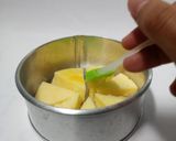 Foto langkah ke 5 dari resep Bakes Milk cheese.