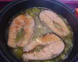 Foto del paso 3 de la receta: Salmón en escabeche con brócoli