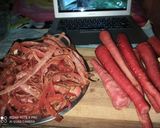 A picture of step 1 of Gajar Matar Ki Sabzi.