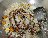 Foto langkah ke 3 dari resep Nasi Goreng ala Solaria.