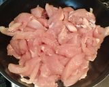 Foto del paso 1 de la receta: Pechugas de pollo con salsa rosada