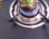 A picture of step 2 of Baked Brinjals and Papers.