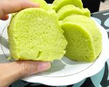 Foto langkah ke 4 dari resep Bolu kukus pandan.