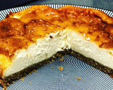 Foto del paso 4 de la receta: Tarta de queso al horno con base de galletas sin lactosa