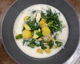 Gambar langkah 6 resipi Masak Lemak Pucuk Manis.