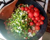 Pas rețetă Ciuperci înnăbușite cu ceapă verde 2 fotografie