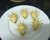 Hình bước làm 3 của món Porcupine Potatoes