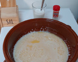 Foto del paso 2 de la receta: Tortilla hostelera, patatas y cebolla o con ajos tiernos