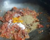 A picture of step 2 of Kasuri Gobhi Aloo sabji.