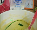 Foto langkah ke 4 dari resep Cake Pandan Gula Malaka.