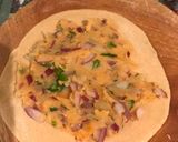 A picture of step 5 of Aloo ka paratha.