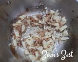 A picture of step 1 of White Parwal/Pointed Gourd Curry.