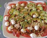 Foto del paso 7 de la receta: Ensalada de Aguacate, mozzarella y tomate 🍅🥑
