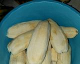 Foto langkah ke 1 dari resep Limpang-Limpung Pisang Kepok.