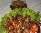 Foto langkah ke 10 dari resep Coriander Fried Chicken Wings/ Sayap Ayam Goreng Ketumbar.