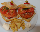 Foto del paso 5 de la receta: Hamburguesa salmón ahumado y bacon a tiras con cebolla
