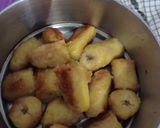 Foto langkah ke 1 dari resep Bolen Pisang Simple tanpa Korsvet.