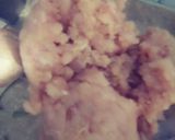 A picture of step 1 of Chicken patty burgers.
