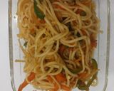 A picture of step 4 of Vegetable Chowmein.