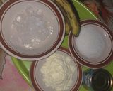 A picture of step 1 of Banana shake.