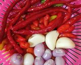 Foto langkah ke 2 dari resep Sambal Mandai khas Kalimantan Selatan.
