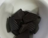 Foto del paso 1 de la receta Mendiants o discos de chocolate