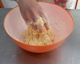 Foto del paso 2 de la receta: Torta de fiambre/ tarta de fiambre económica, masa hojaldre falso