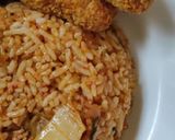 Foto langkah ke 6 dari resep NASI GORENG KIMCHI TOPPING IKAN ASIN NUGGET 🇰🇷🍯🌿.