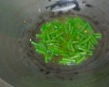 Foto langkah ke 3 dari resep Tumis Kucai Teri Medan.