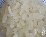 Hình bước làm 1 của món Hạt đác rim dâu tằm