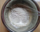 Foto langkah ke 3 dari resep Bolu Pisang Kukus.