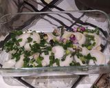 Foto del paso 1 de la receta: Abadejo al horno, con cebolla, tomate y queso