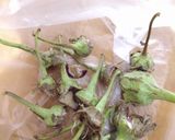 Foto del paso 1 de la receta: Berenjenas baby en escabeche suave