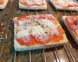 Foto del paso 4 de la receta: Pizza de pan de molde