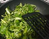 Foto langkah ke 3 dari resep Tumis Kangkung WFH ke-12.