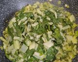 Foto del paso 4 de la receta: Acelgas con patatas. Carmen de Jaén