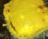 A picture of step 2 of Bread pakoda.