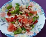 Foto del paso 5 de la receta: Ensalada colorida de alubias y atún
