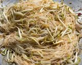 Gambar langkah 7 resipi Bihun/Mi Siam Kuah (R360).