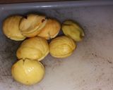 Foto langkah ke 2 dari resep Oseng kulit melinjo jengkol.