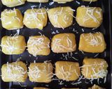 Foto langkah ke 5 dari resep Bolen Pisang Kayu Manis.