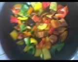 A picture of step 3 of Colour full capsicum subji.