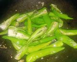 मसाला मिर्ची(masala mirchi recipe in hindi) रेसिपी चरण 2 फोटो