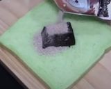 Foto langkah ke 2 dari resep Roti tawar goreng isi coklat.