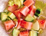 Hình bước làm 2 của món 💚 Salad Dưa Hấu & Phô Mai Feta